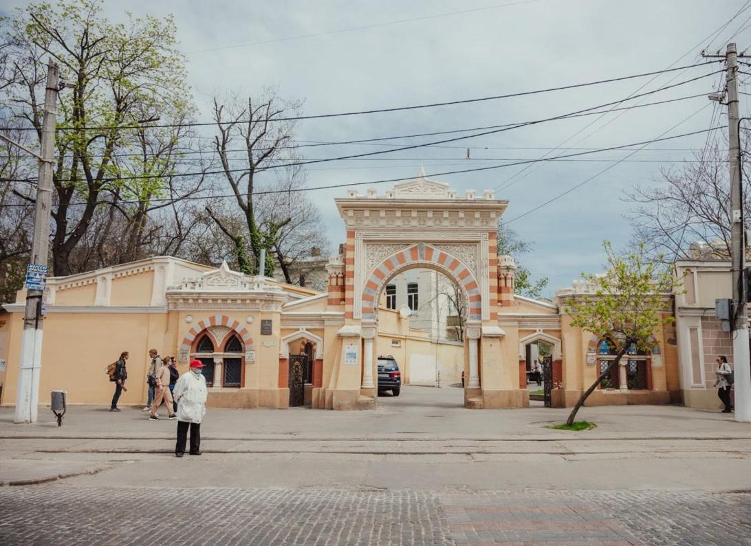 Artotrada Mini-Hotel Odesa Exterior photo